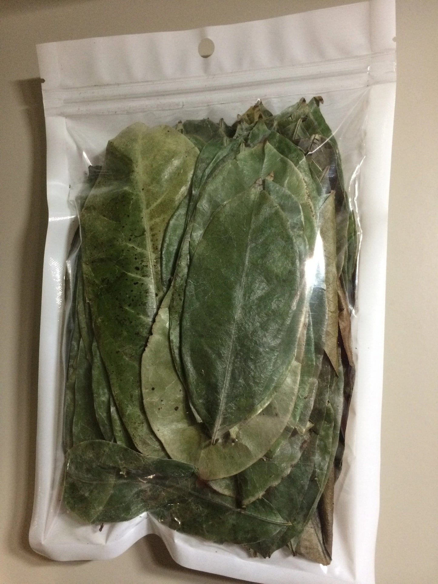 Dried Soursop Leaves